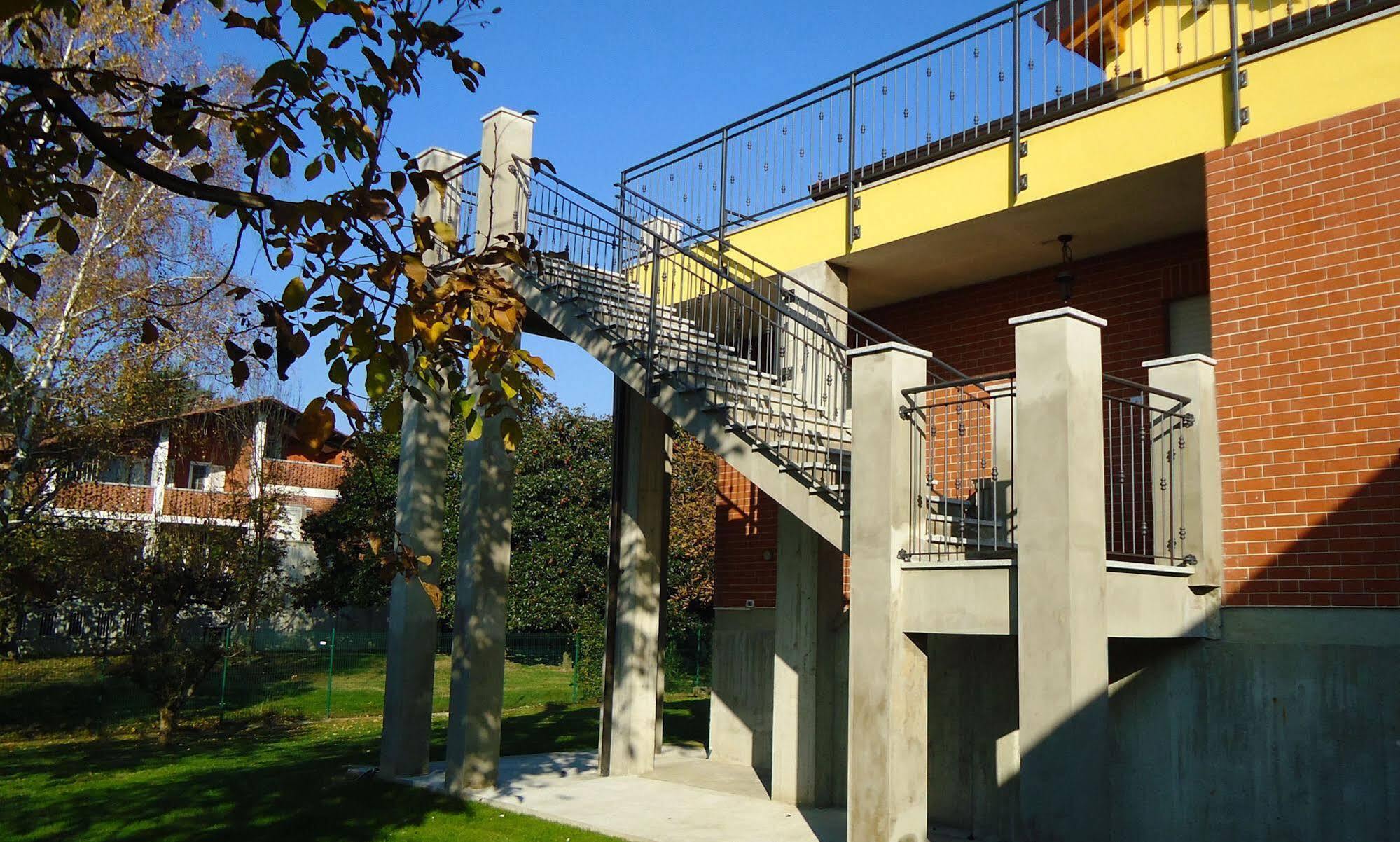 Torrazza Piemonte Residence Le Palme מראה חיצוני תמונה